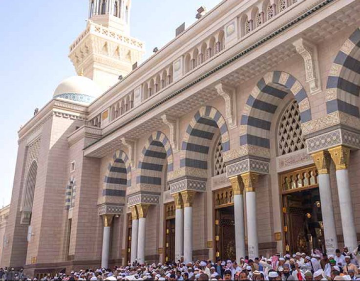 7 Nights 3 Star Family Umrah Package
