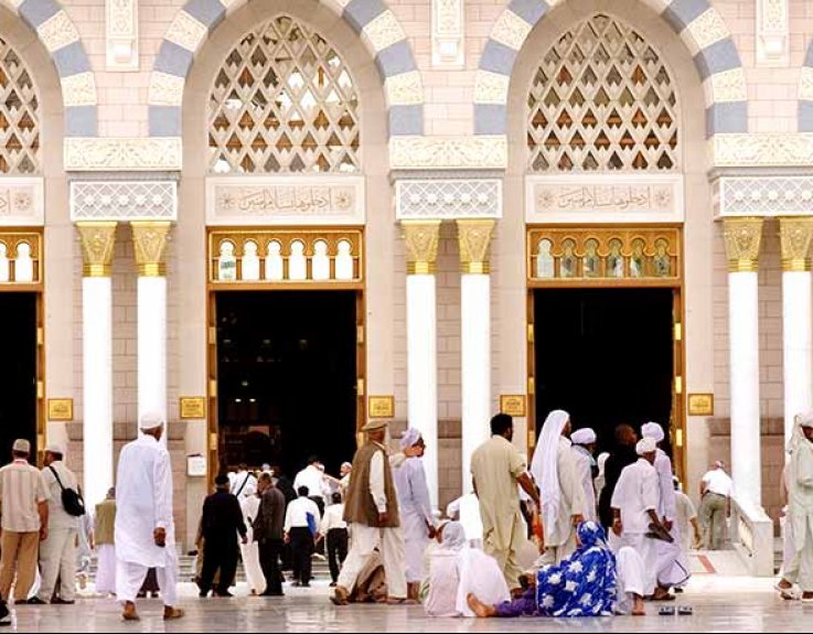 14 Nights 4 Star October Umrah Package