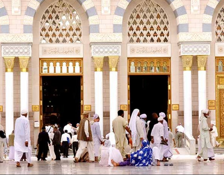 14 Nights 5 Star Easter Umrah Package