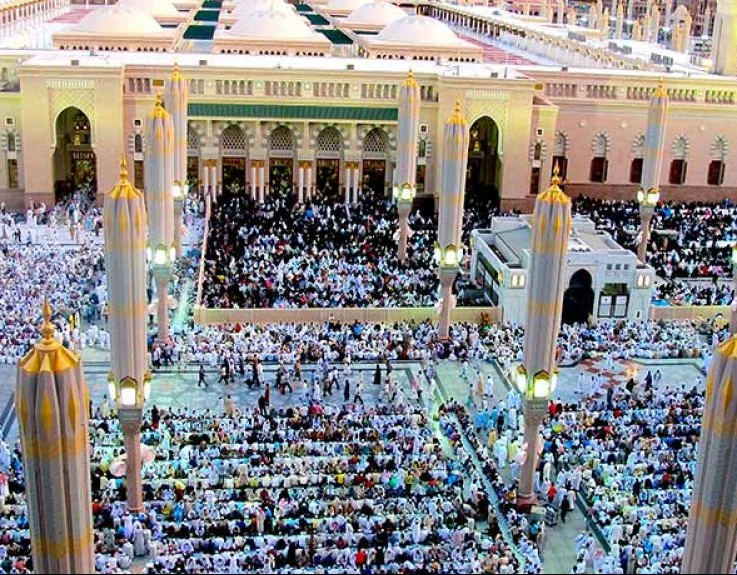 4 Star 10 Nights London Umrah Package