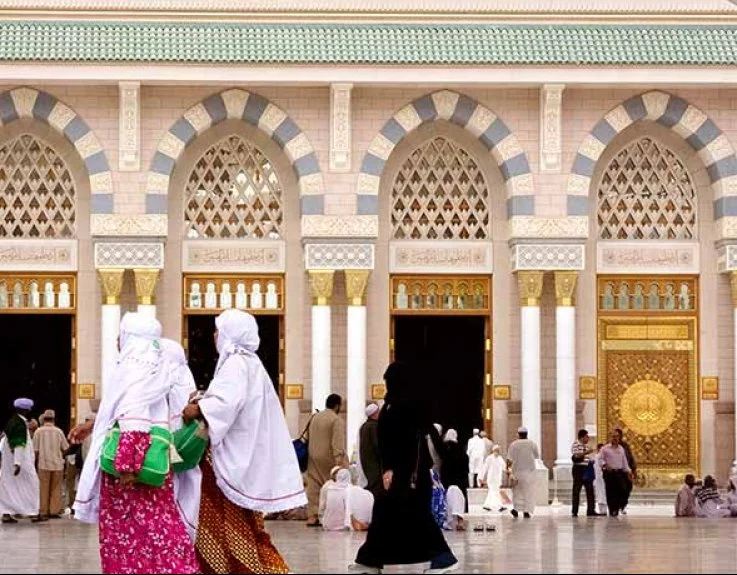5 Star 7 Nights London Umrah Package