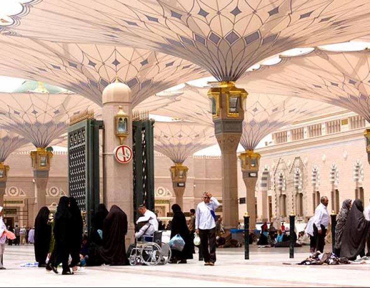 7 Nights Deluxe Umrah Package without flights