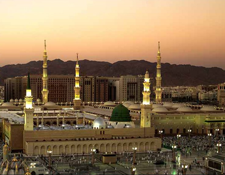 5 Star Christmas Umrah Package for 12 Nights